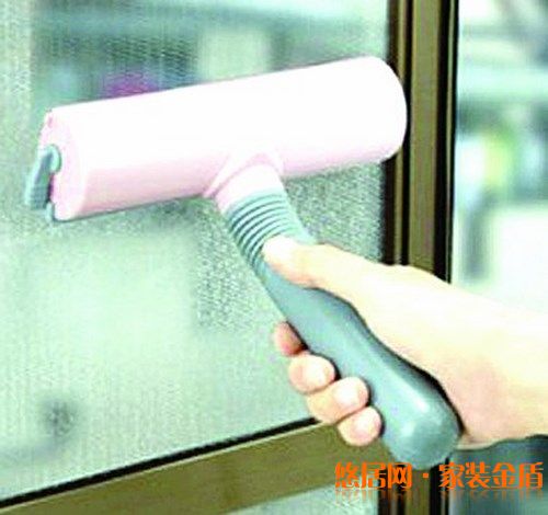 重慶裝修公司支招紗窗清洗小妙招