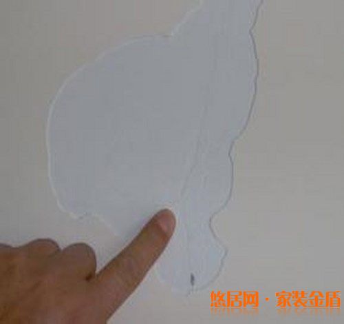 重慶裝修公司支招墻面乳膠漆開裂怎么處理？