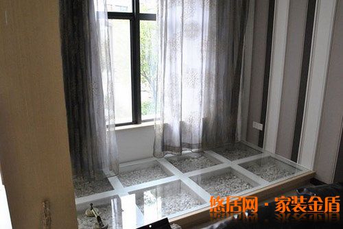 家居裝飾怎么巧妙運用玻璃來裝飾？