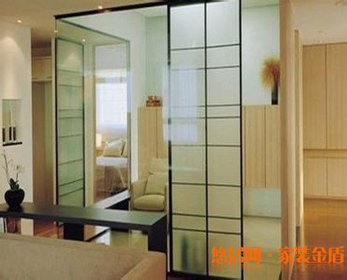 家居裝飾怎么巧妙運用玻璃來裝飾？