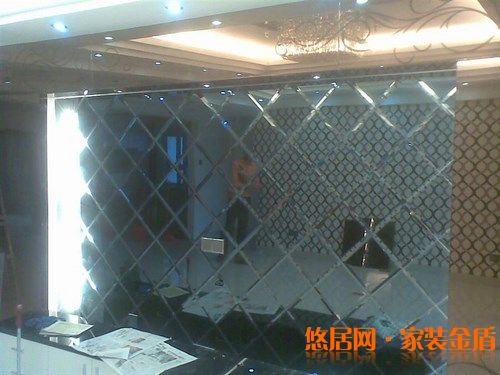 家庭裝修選用有色玻璃好不好？