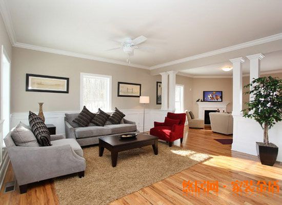 裝修中實(shí)木地板和復(fù)合地板到底哪個(gè)好