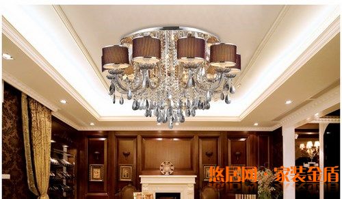 室內(nèi)裝飾燈具的安裝有哪些注意事項(xiàng)？