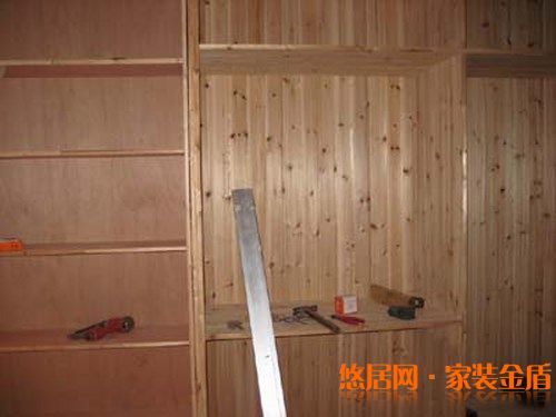 通過幾個細(xì)節(jié)來檢查木工質(zhì)量的好壞