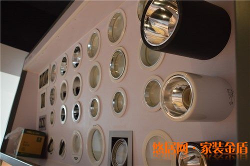 檢驗木門質量優(yōu)劣的指標有哪些？