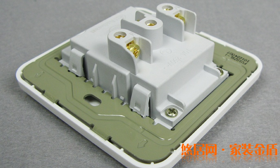裝修過(guò)程中應(yīng)該怎樣選擇開(kāi)關(guān)插座