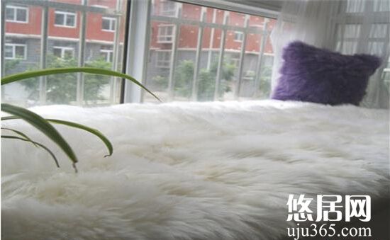 羊毛飄窗墊效果圖